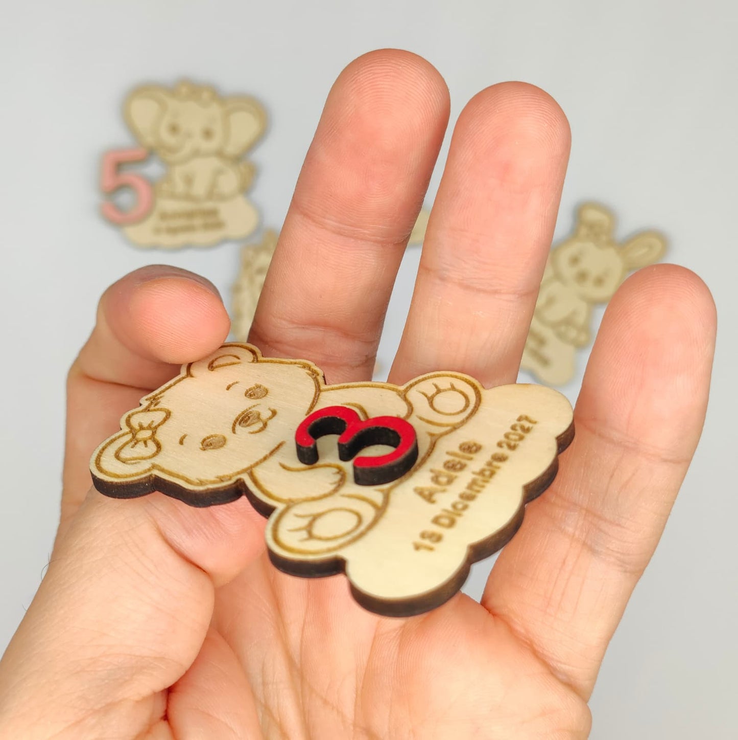 Tag in Legno Color